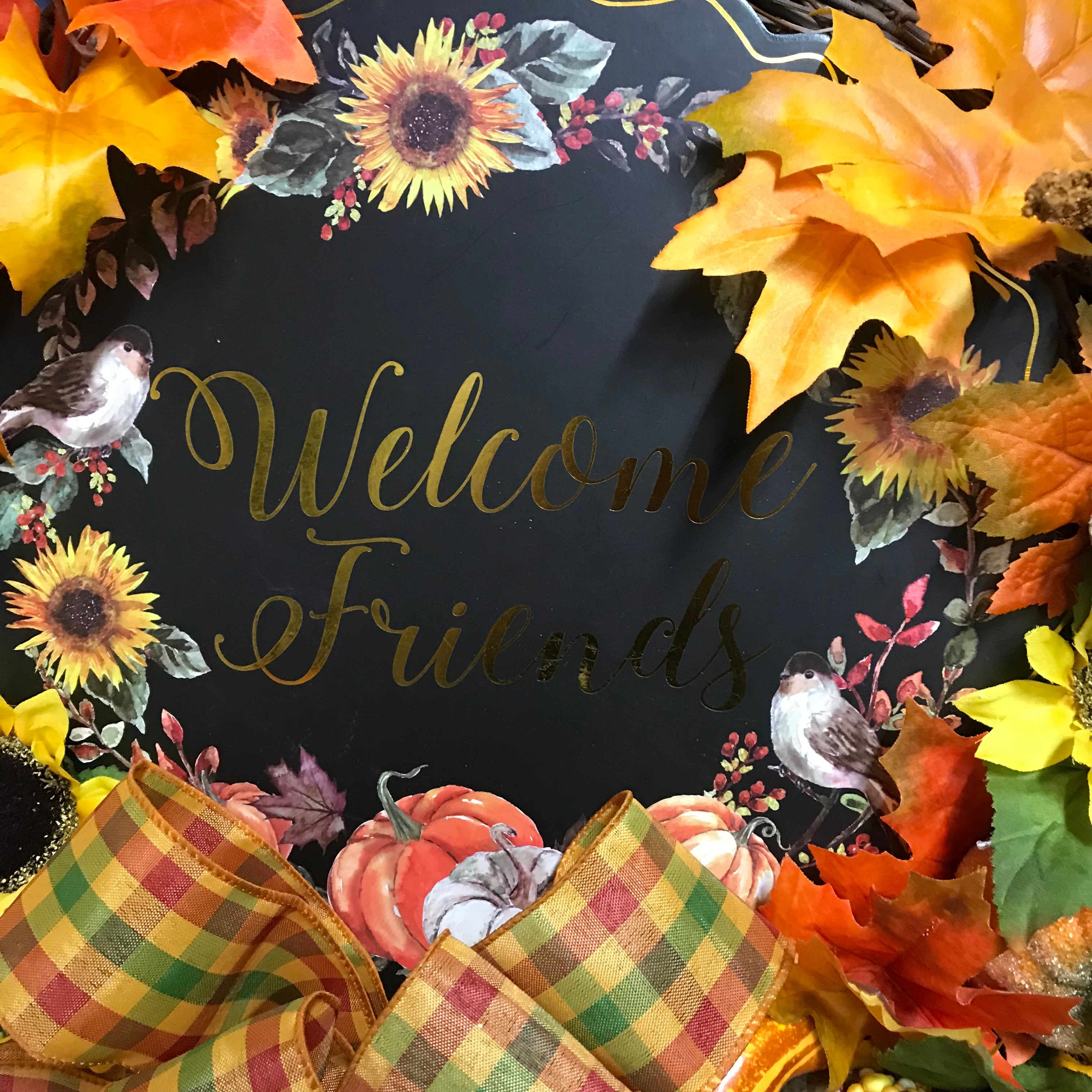 Welcome Friends Fall Plaque Wreath